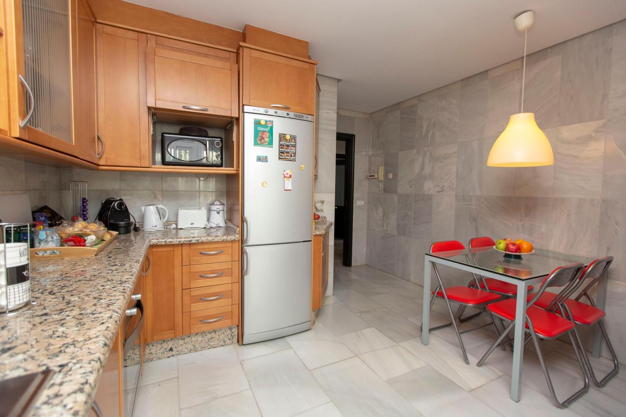 Villa Venecia, Apartamento De Lujo En 1º Linea De Playa + Parking Malaga Exterior photo